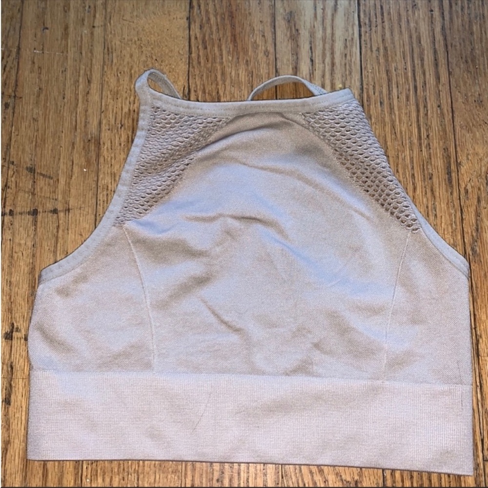 sports bra